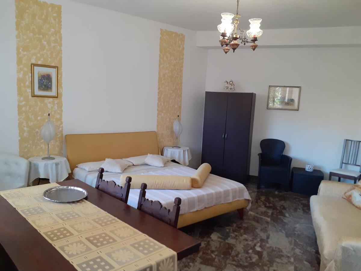 Saglia Apartments Malcesine Buitenkant foto